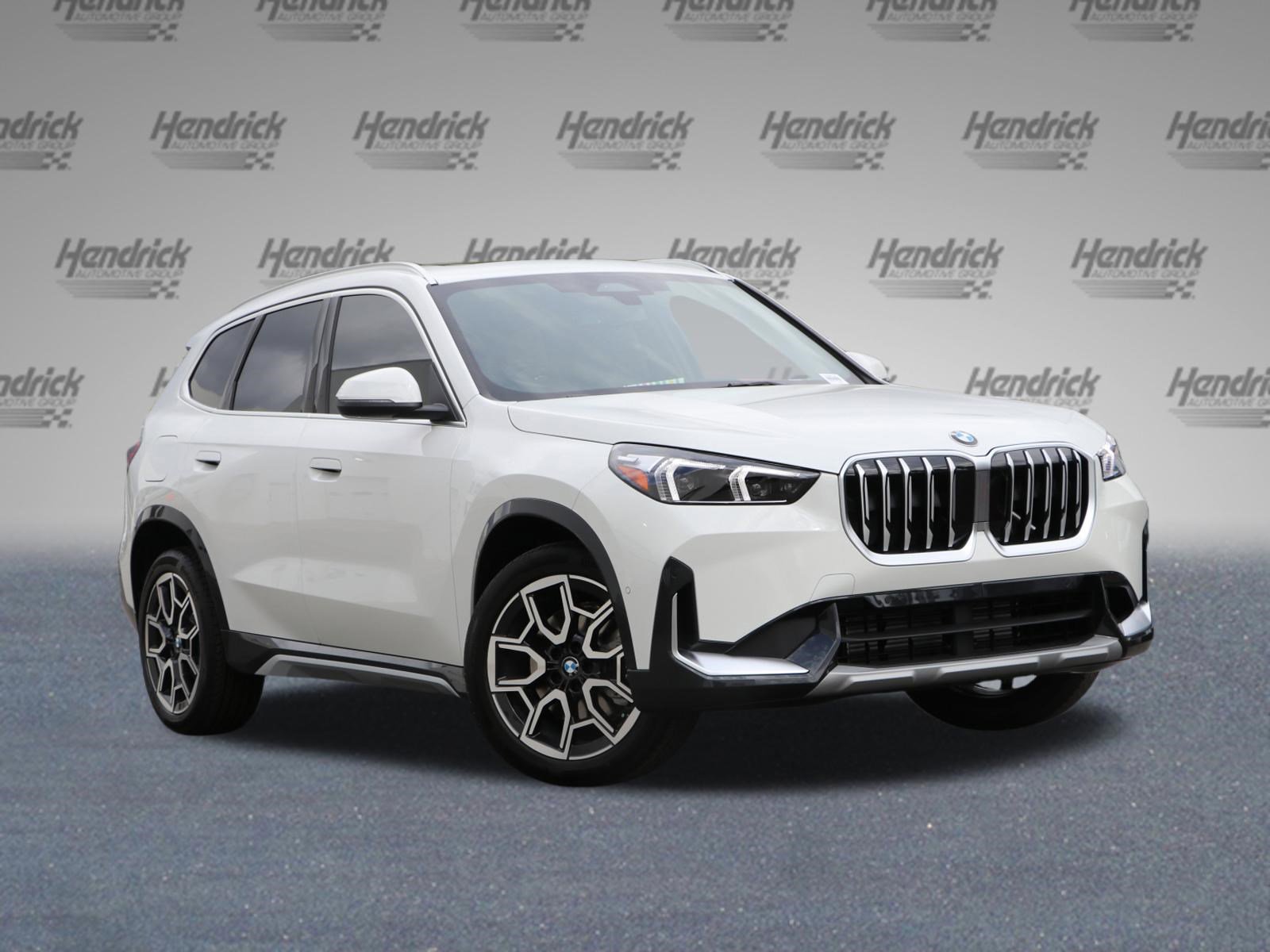 Certified 2026 BMW X1 xDrive28i w/ Convenience Package AWD/4WD image 2