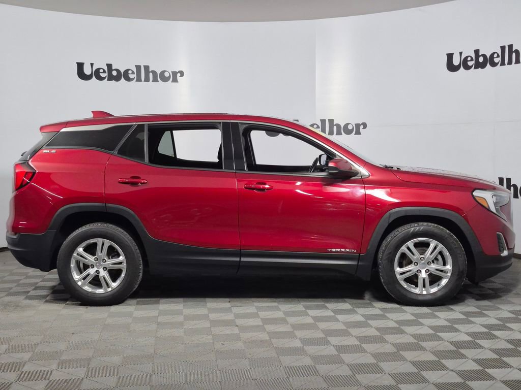 Used 2020 GMC Terrain SLE image 8