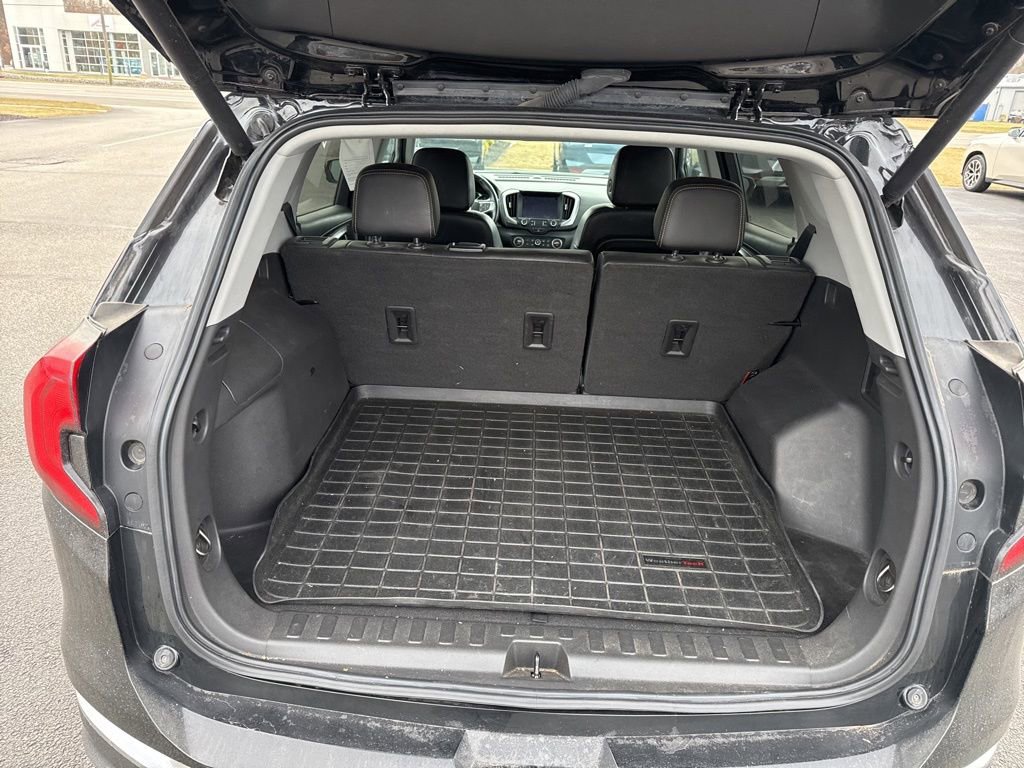 Used 2021 GMC Terrain SLT image 18