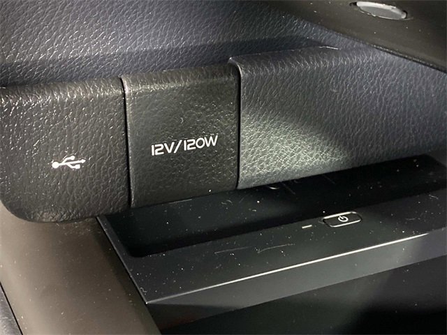 Used 2023 Toyota Camry XLE image 22