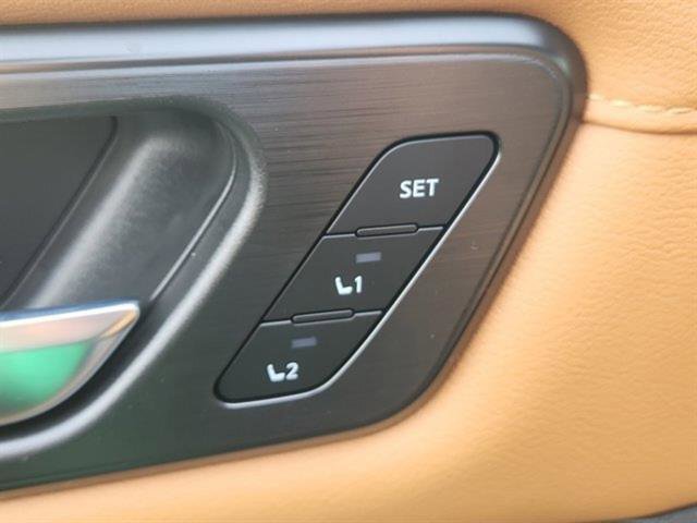 New 2025 Nissan Armada SL w/ Captain's Chari Seat Package image 33