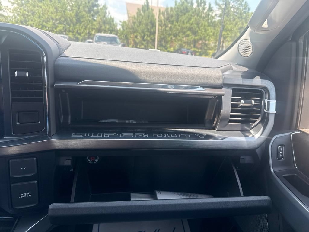 Used 2024 Ford F250 Lariat w/ Lariat Ultimate Package AWD/4WD image 44