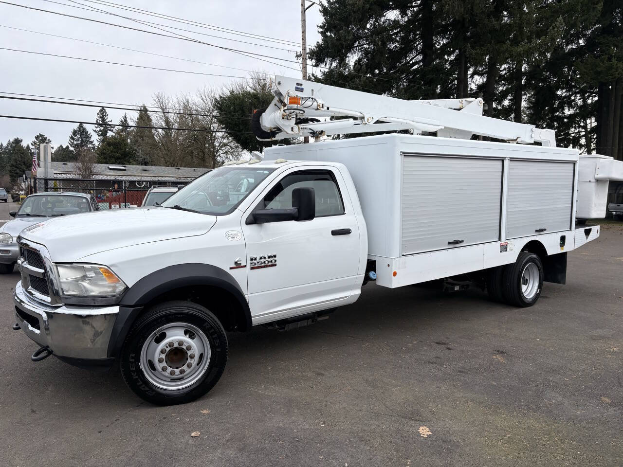 Used 2014 RAM 5500 Tradesman w/ Ambulance Prep Group RWD video 1