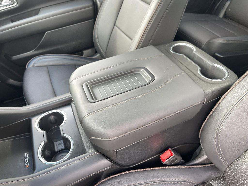 Used 2024 Chevrolet Tahoe High Country w/ Premium Package image 16