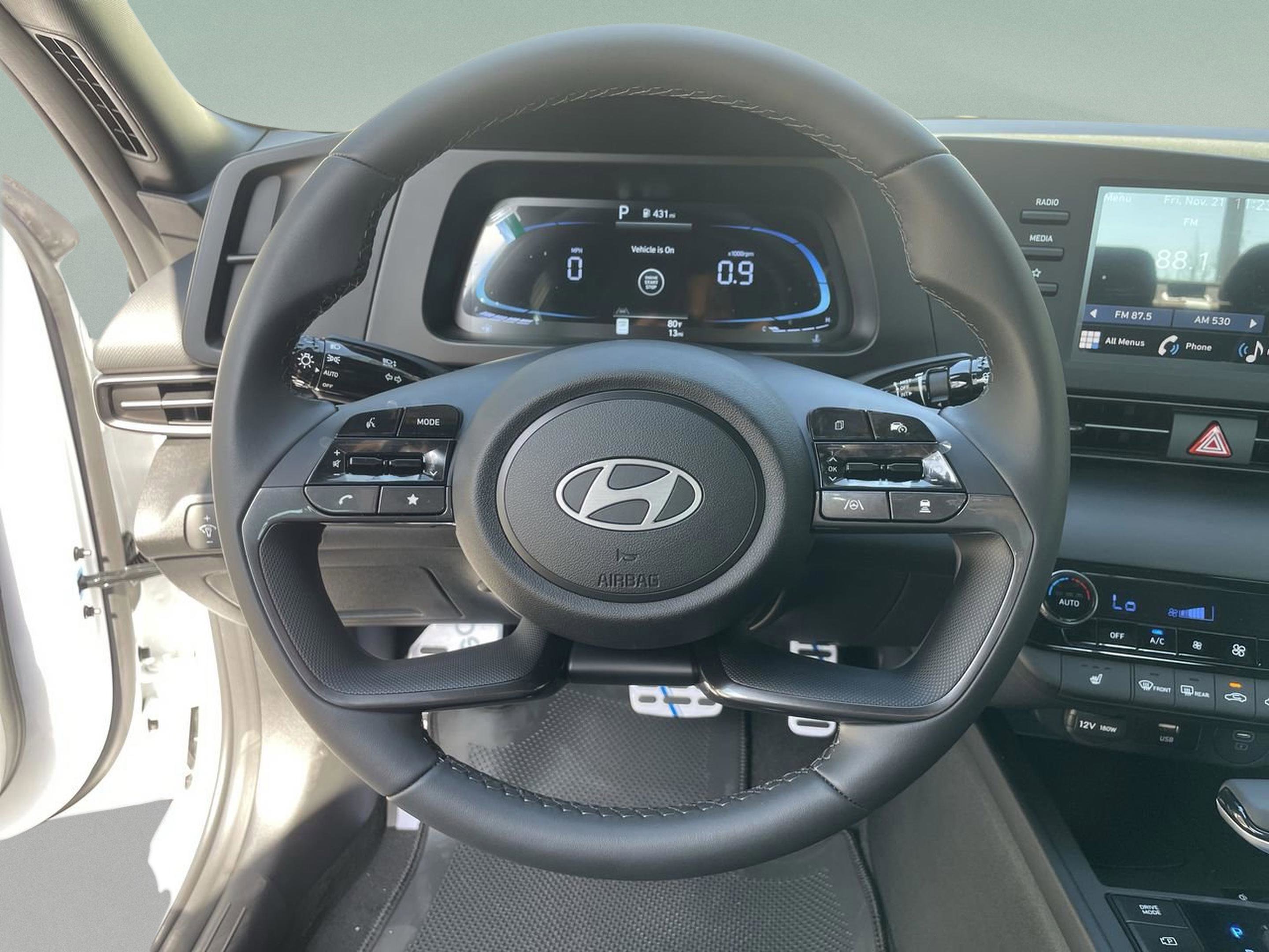 New 2026 Hyundai Elantra SEL Sport image 10