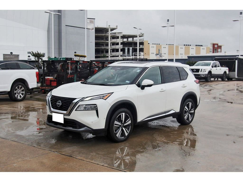 Used 2023 Nissan Rogue SL w/ SL Premium Package image 2