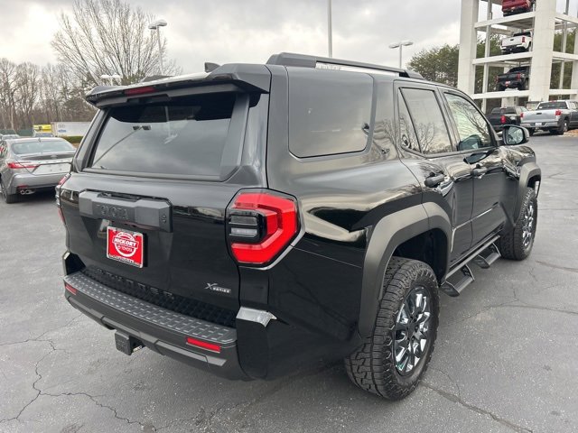 Used 2025 Toyota 4Runner SR5 image 5