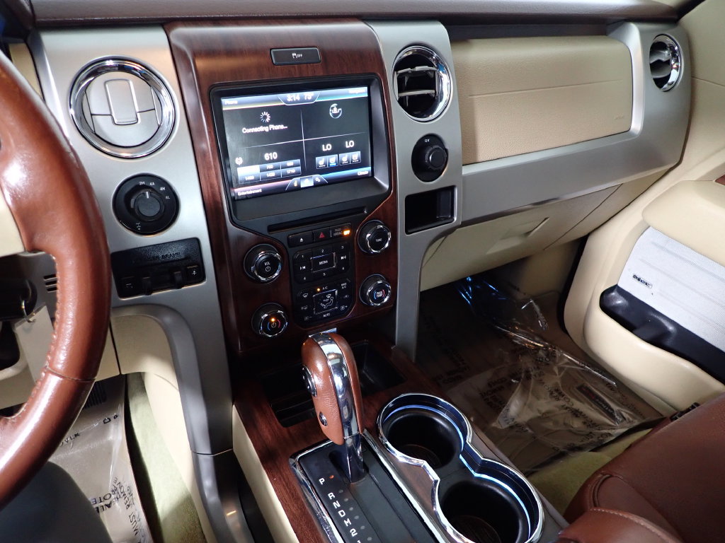 Used 2014 Ford F150 King Ranch w/ King Ranch Luxury Package AWD/4WD image 29