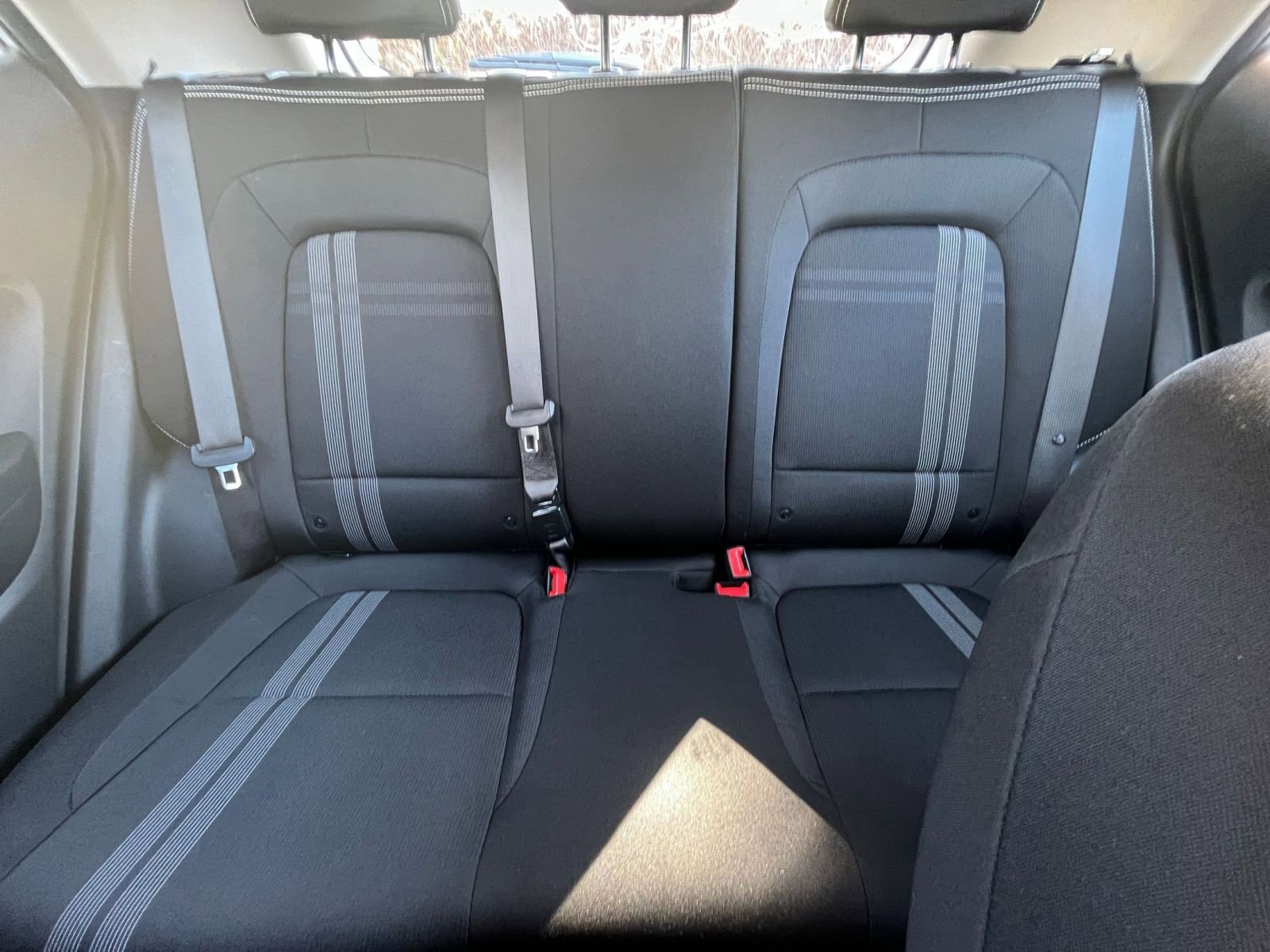 Used 2025 Hyundai Venue SEL image 37