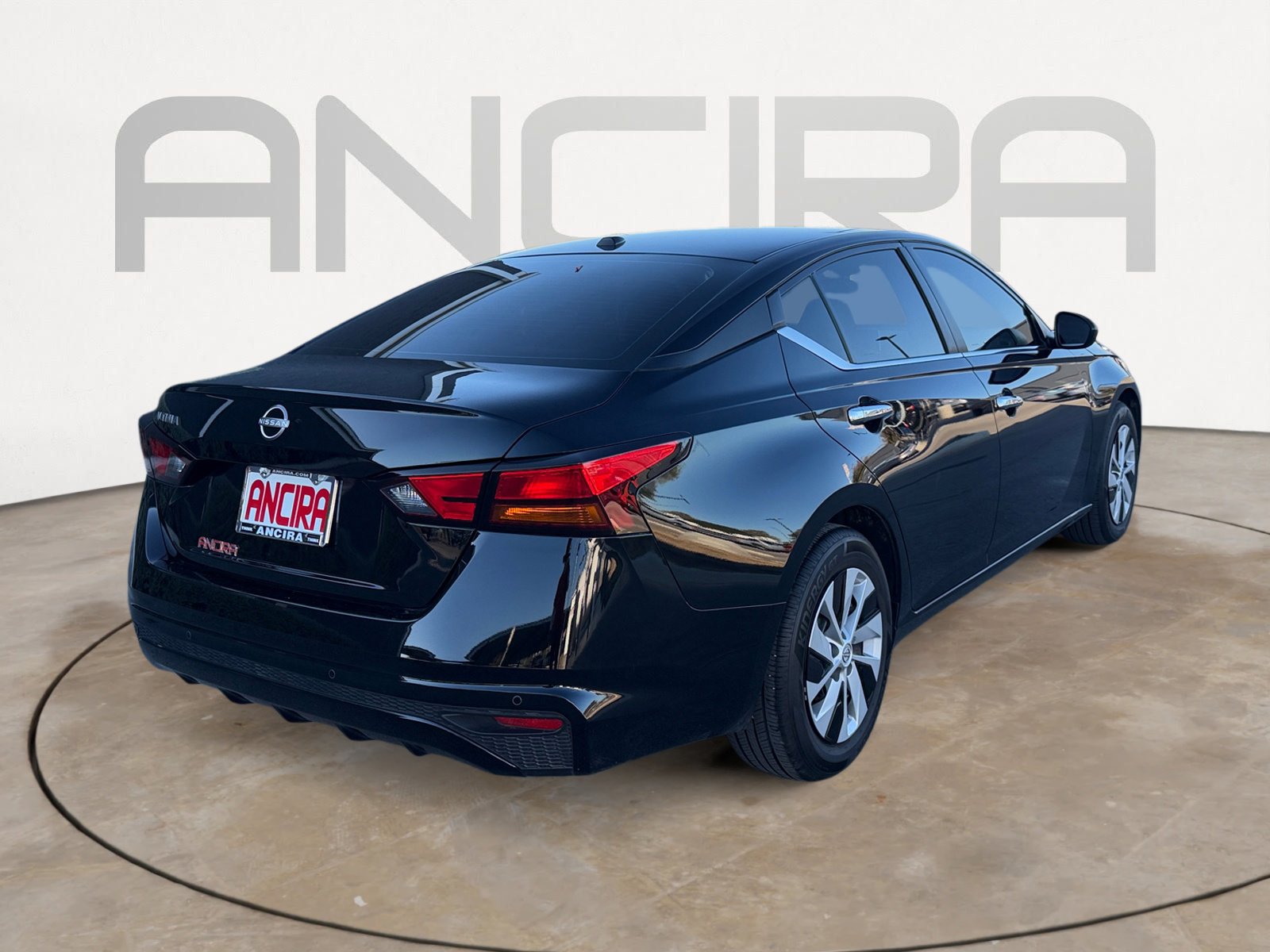 Used 2025 Nissan Altima 2.5 S image 11