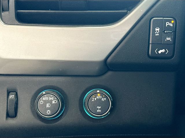 Used 2018 Chevrolet Tahoe Premier image 11