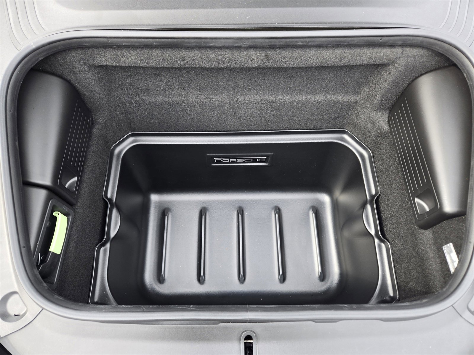 Used 2025 Porsche 718 Cayman image 29