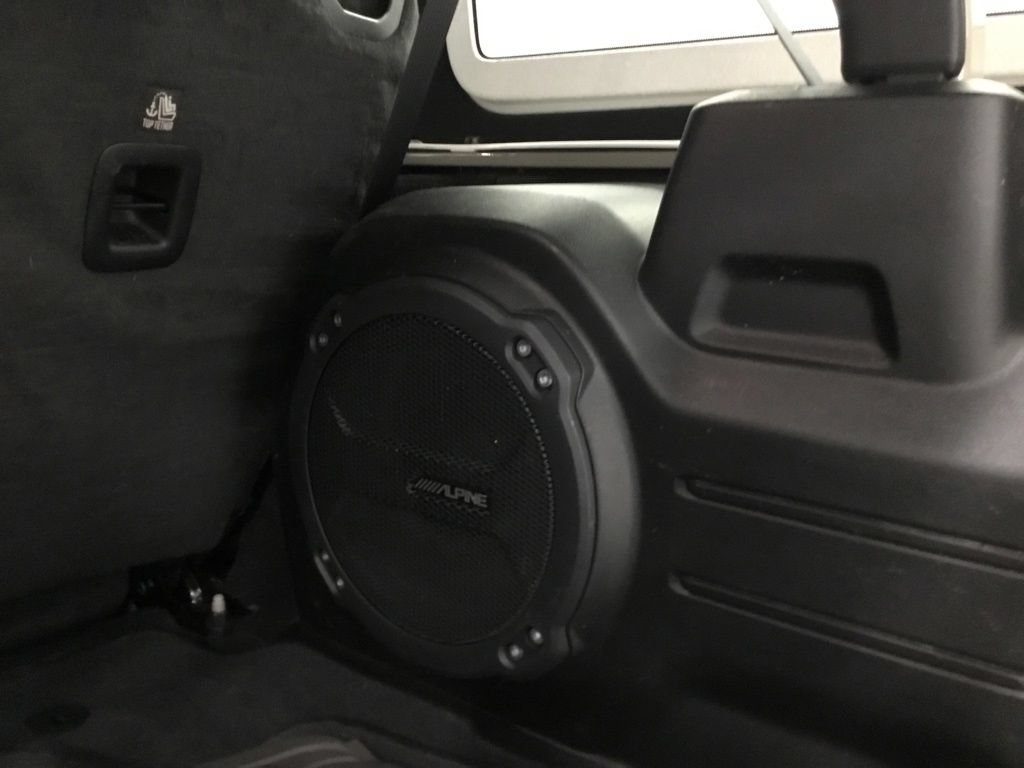 Used 2022 Jeep Wrangler Unlimited Rubicon w/ Xtreme Recon 35" Tire Package AWD/4WD image 14
