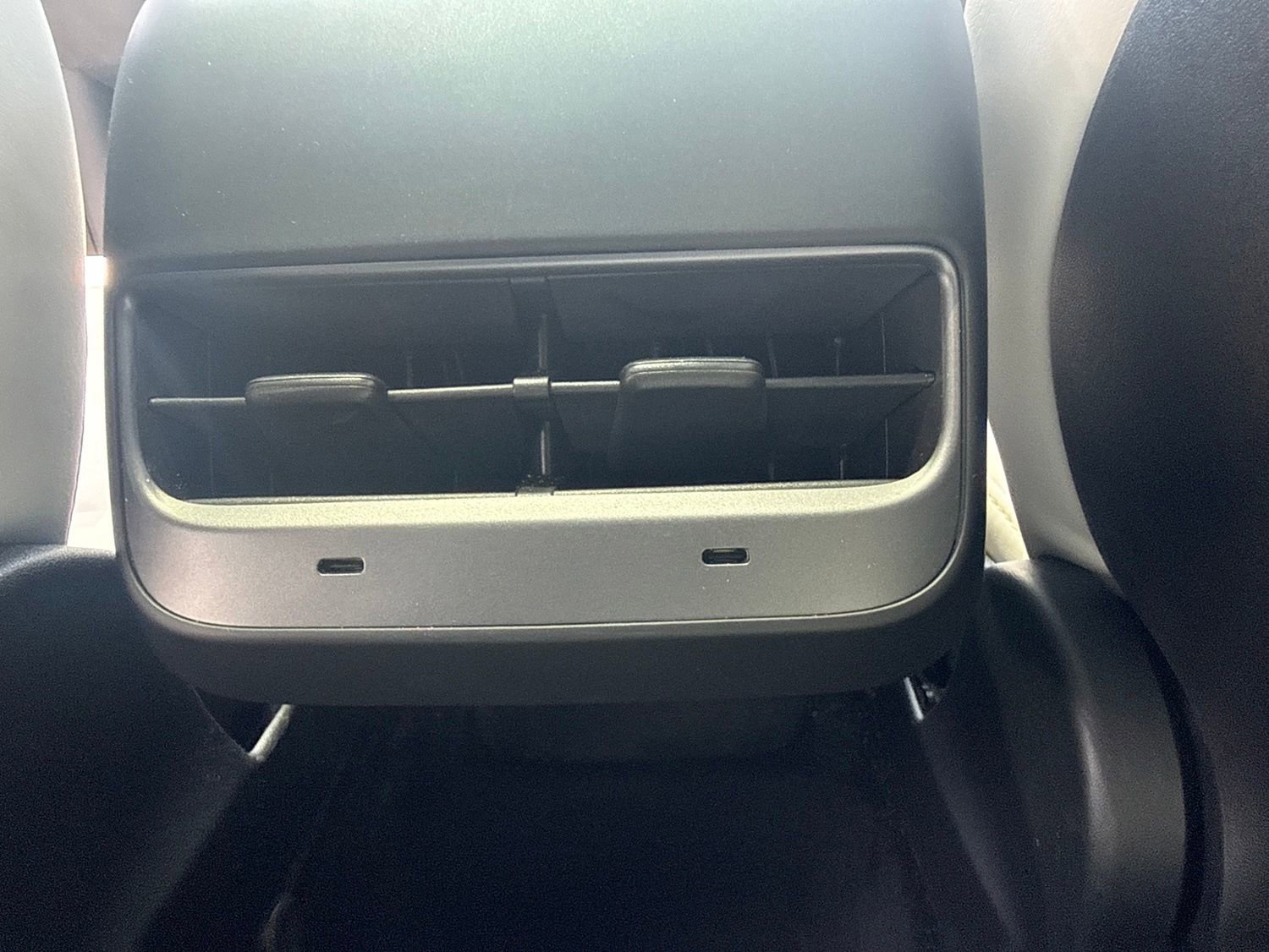 Used 2023 Tesla Model Y Performance AWD/4WD image 15