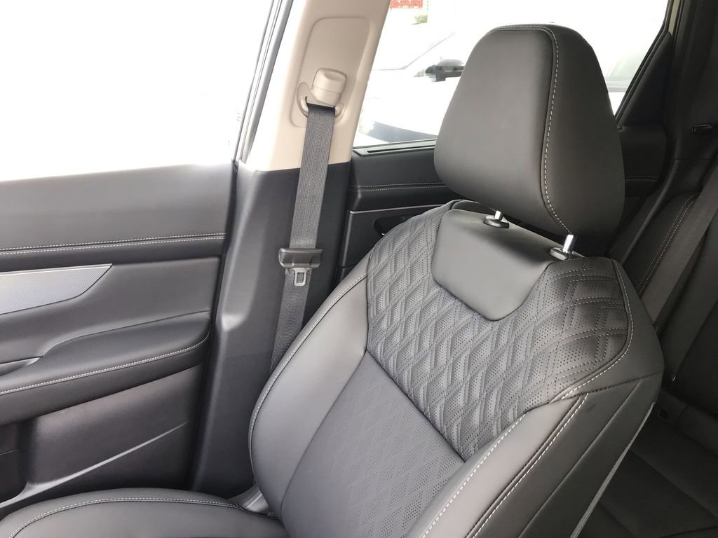New 2026 Nissan Murano Platinum AWD/4WD image 23
