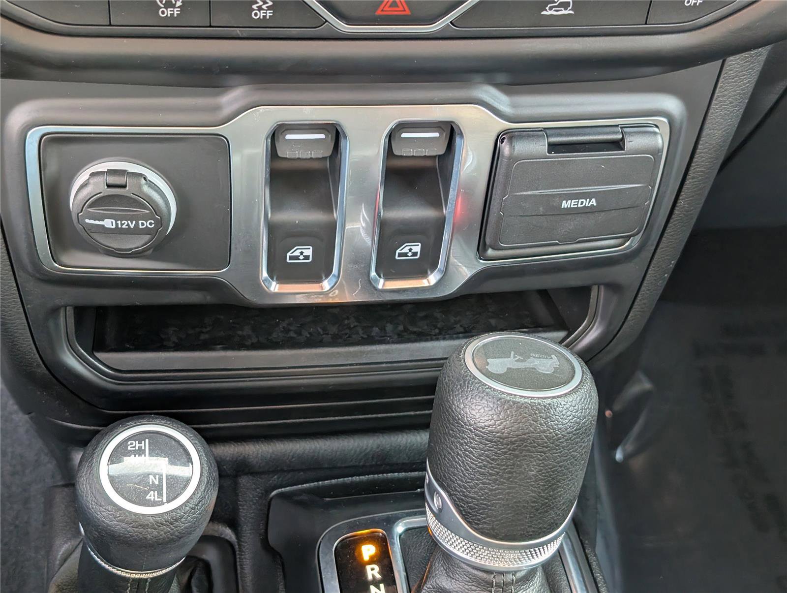 Used 2022 Jeep Wrangler Sport S image 23