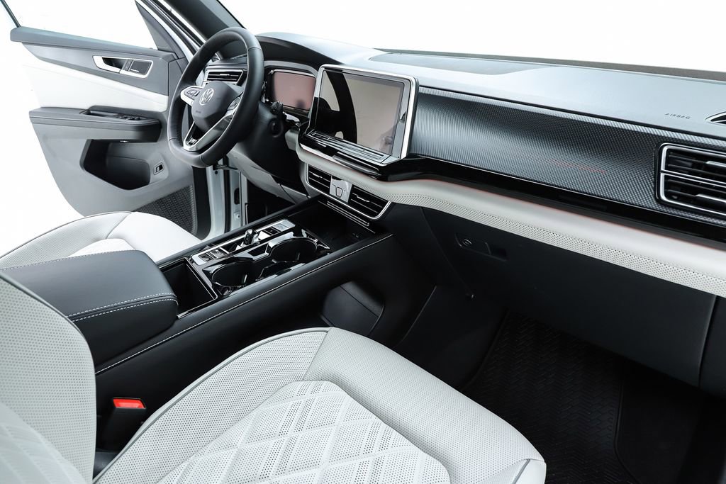New 2026 Volkswagen Atlas Cross Sport SEL Premium R-Line image 70