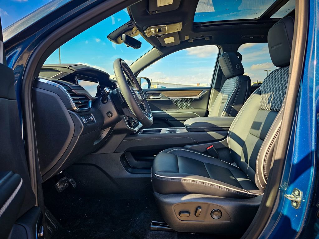 New 2026 GMC Acadia Denali w/ Super Cruise Package image 12