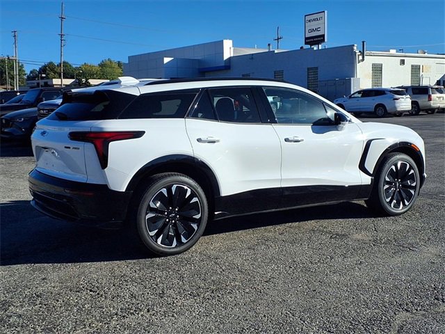 Used 2024 Chevrolet Blazer EV RS image 18