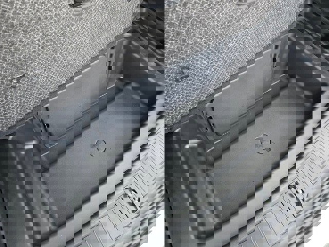 New 2025 Jeep Grand Cherokee L Limited w/ Trailer Tow Package image 24