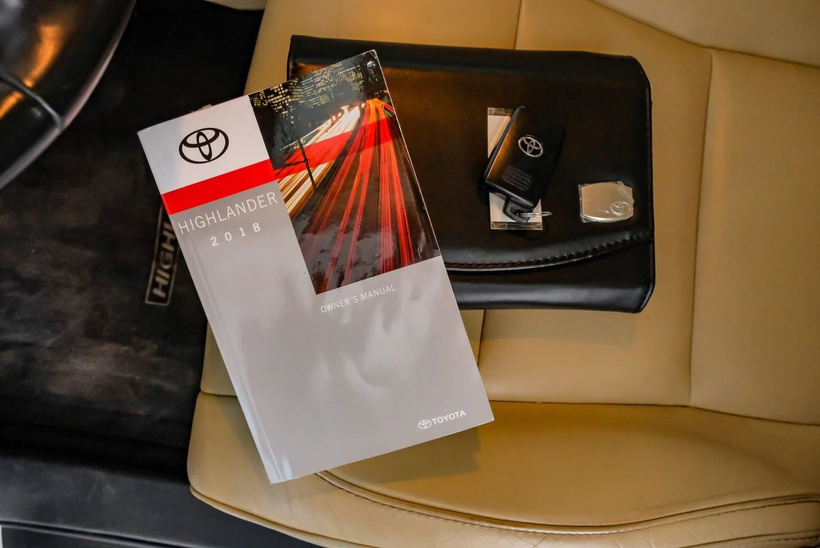 Used 2018 Toyota Highlander XLE FWD image 63