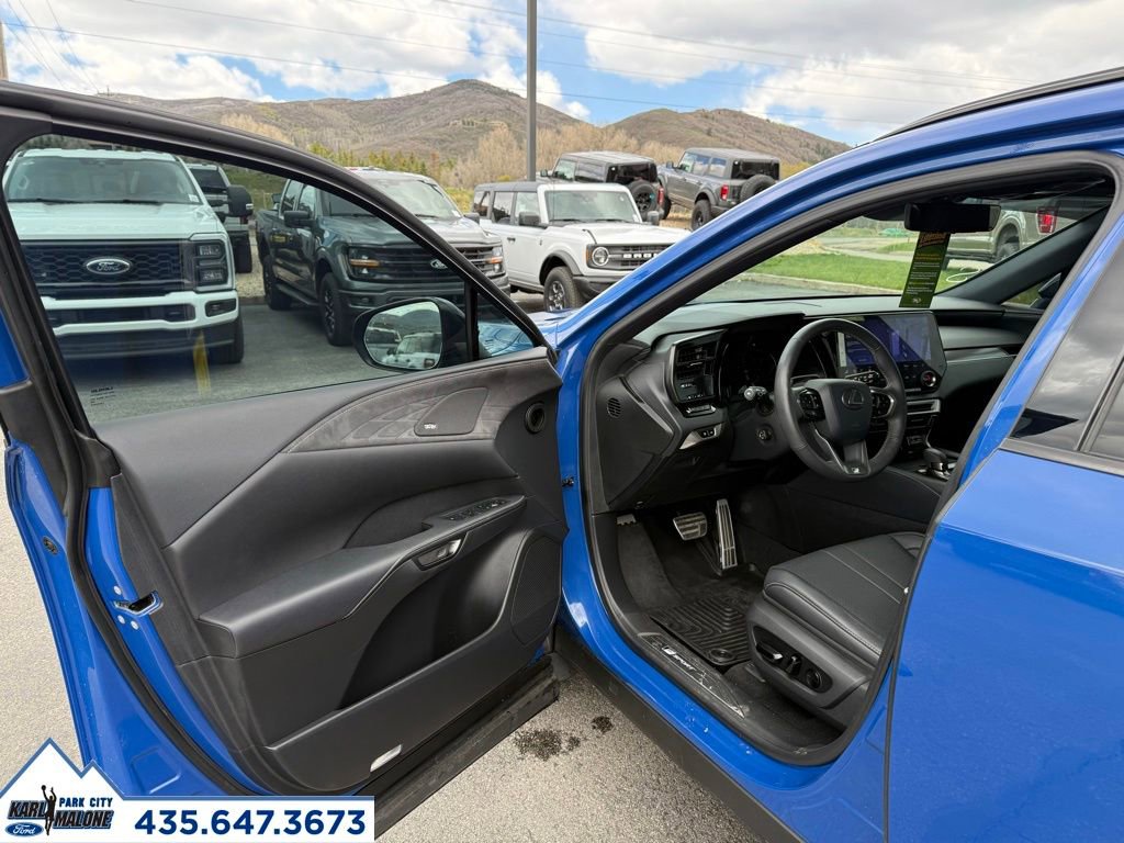 Used 2024 Lexus RX 350 F Sport w/ Convenience Package AWD/4WD image 12