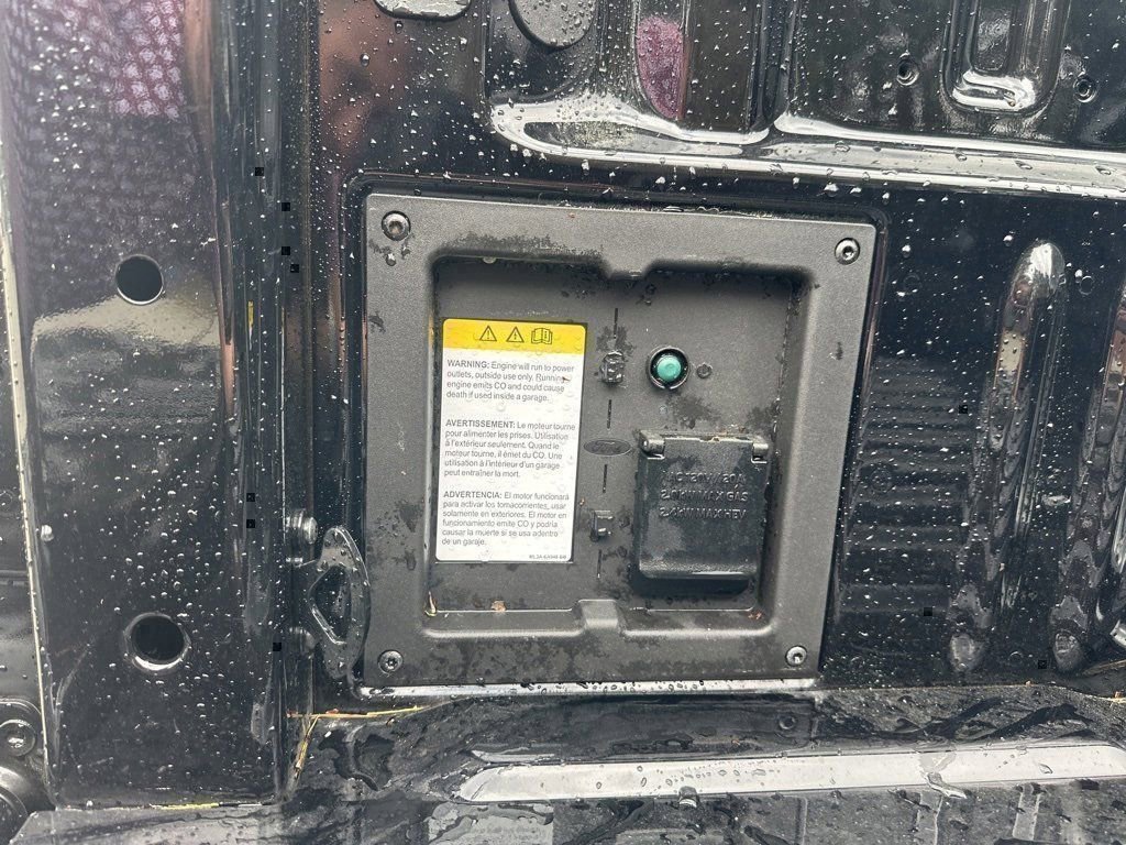 New 2025 Ford F150 Lariat w/ Equipment Group 501A Mid image 10