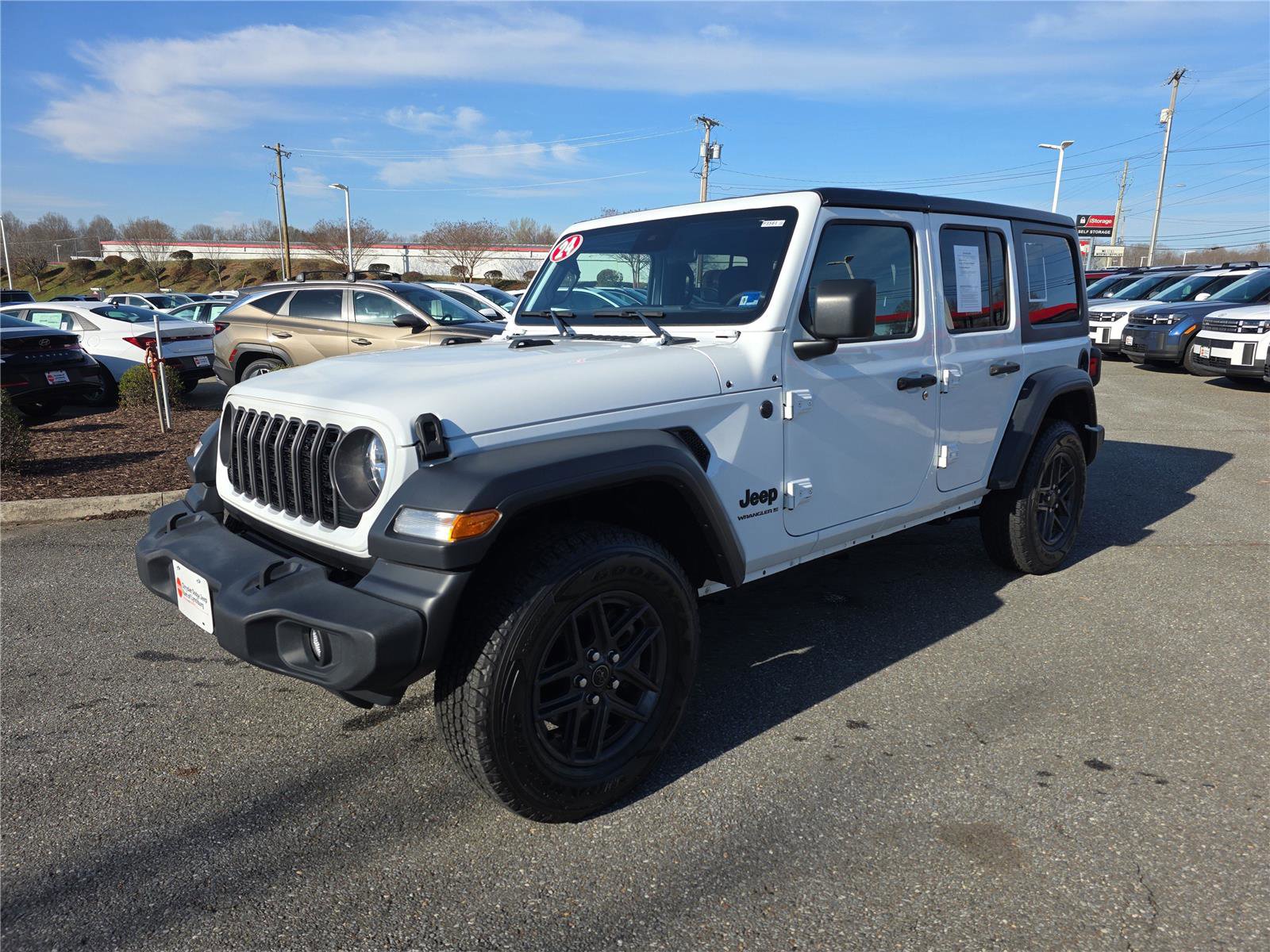 Used 2024 Jeep Wrangler Sport S image 9