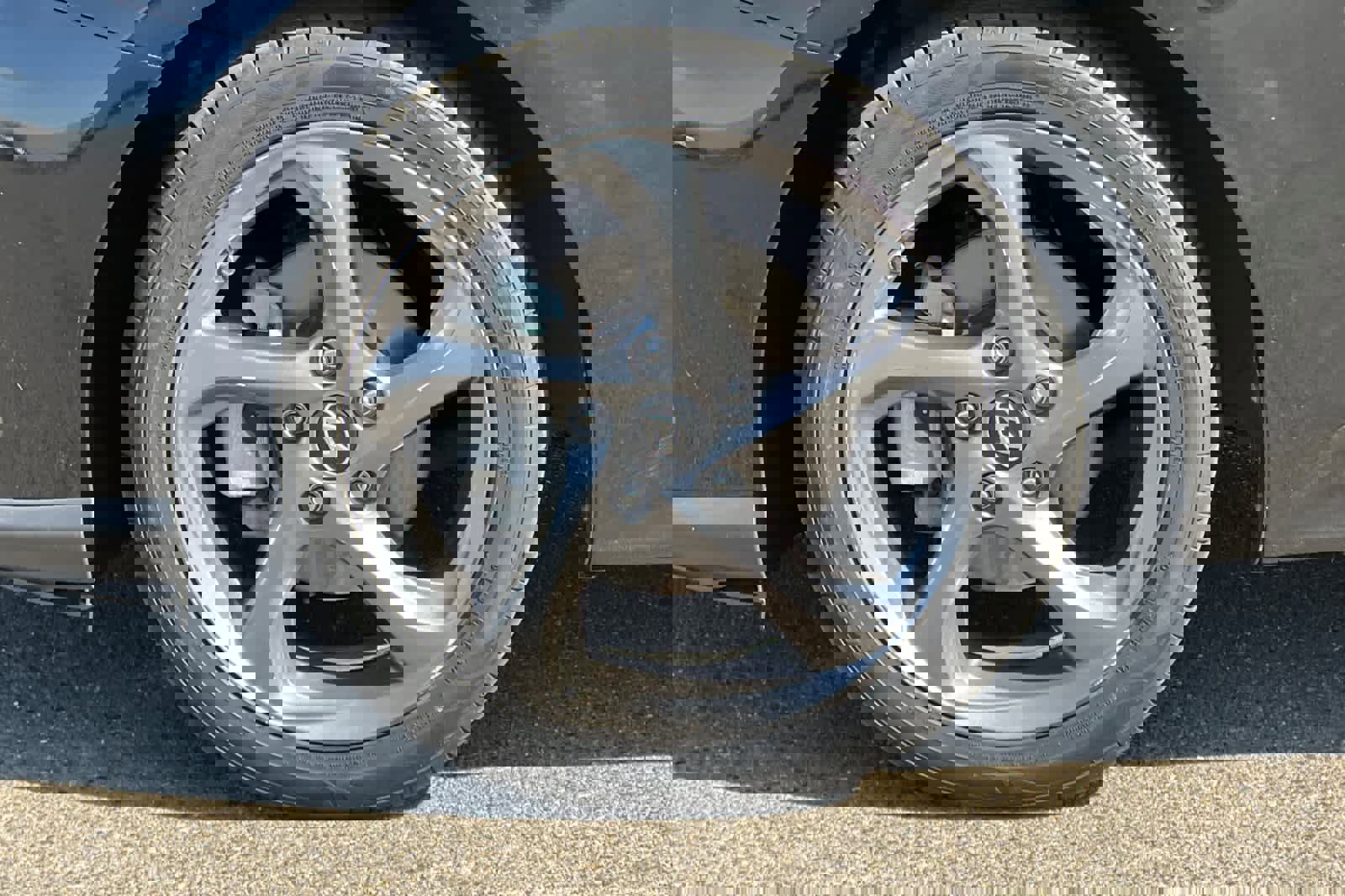 Used 2019 Hyundai Veloster 2.0 image 28