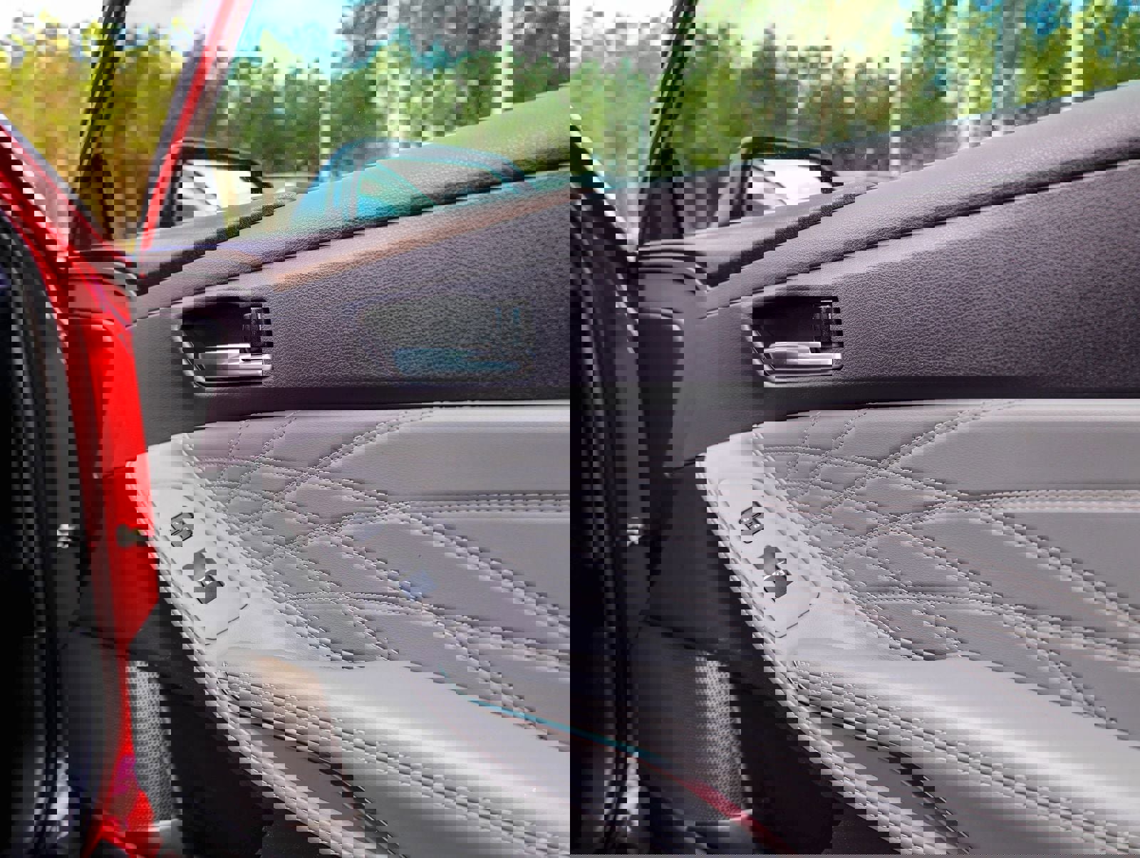 Used 2022 Toyota Avalon Limited w/ Advanced Safety Package FWD image 13