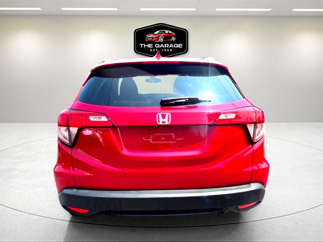 Used 2018 Honda HR-V EX-L image 4