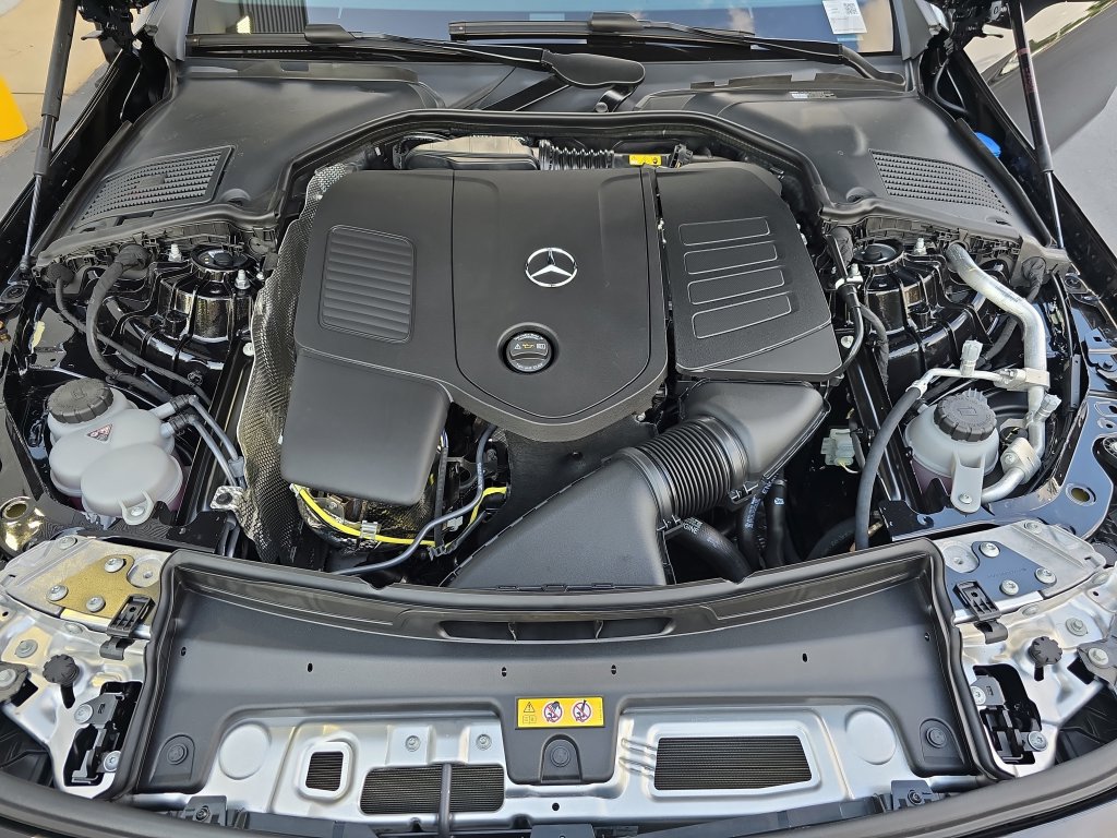 Used 2026 Mercedes-Benz CLE 300 4MATIC Cabriolet image 32