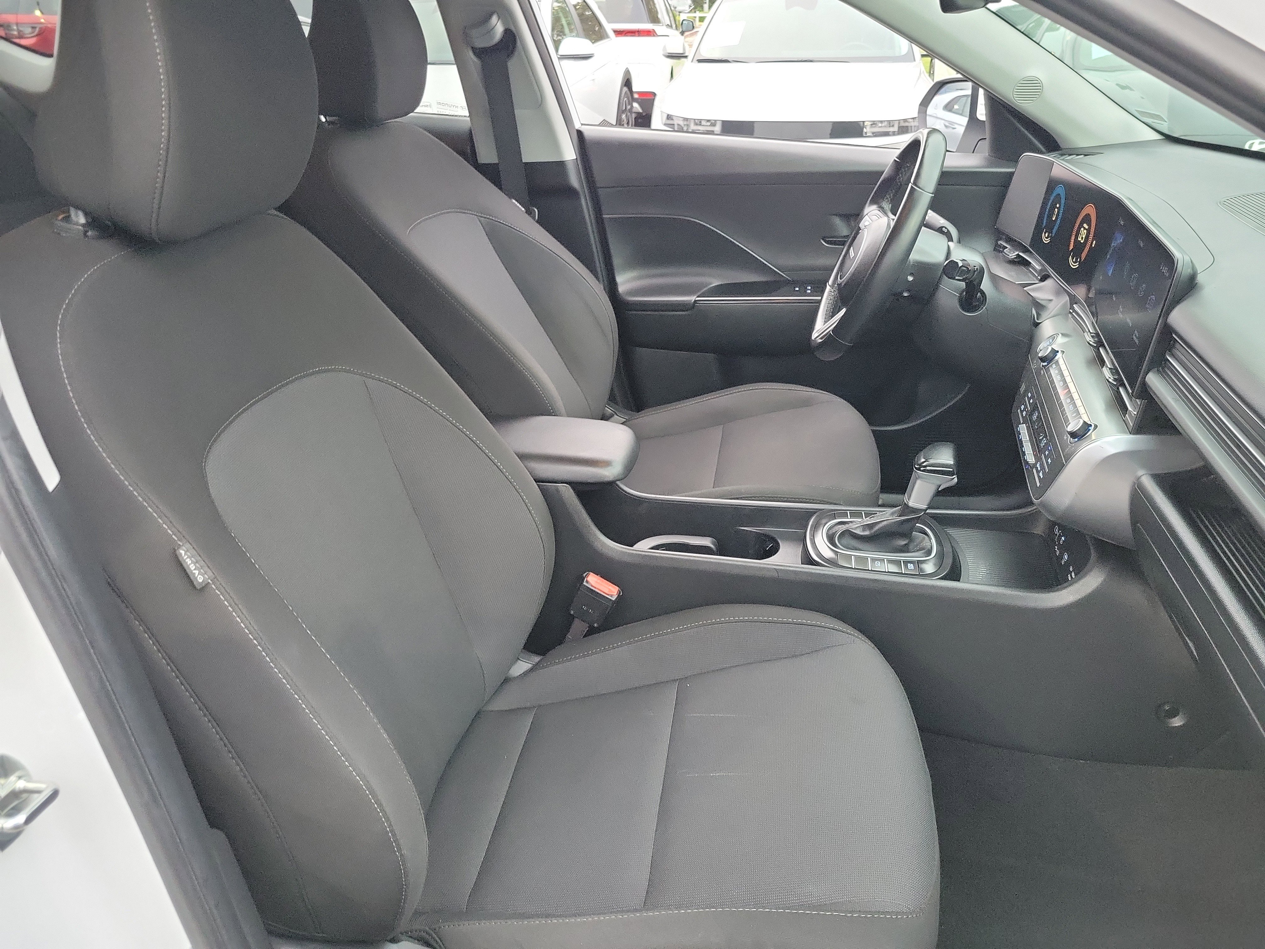 Certified 2024 Hyundai Kona SEL AWD/4WD image 21