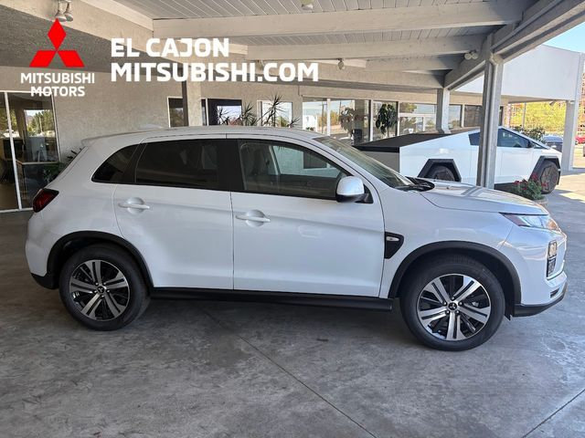 New 2027 Mitsubishi Outlander Sport ES FWD image 2