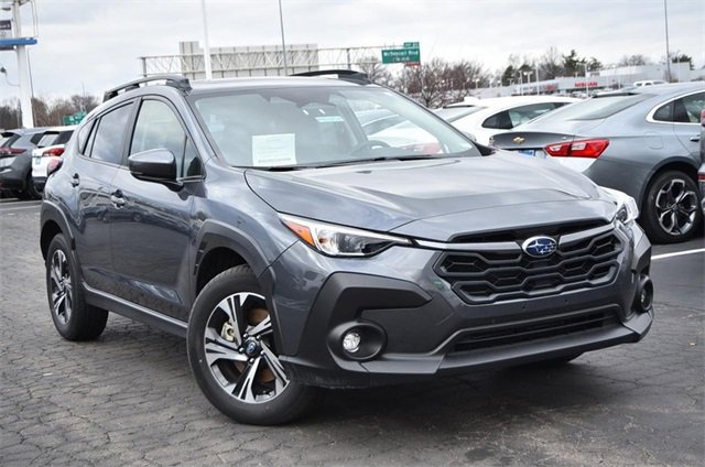 Used 2024 Subaru Crosstrek 2.0i Premium image 2