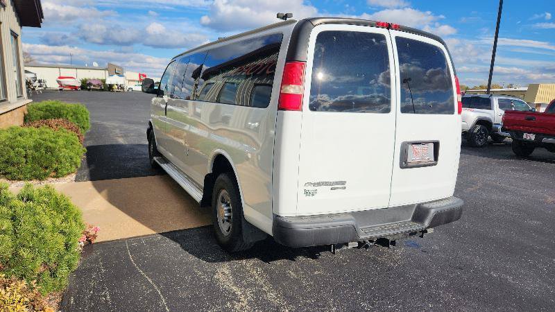 Used 2012 Chevrolet Express 3500 LS w/ Power Package RWD image 4