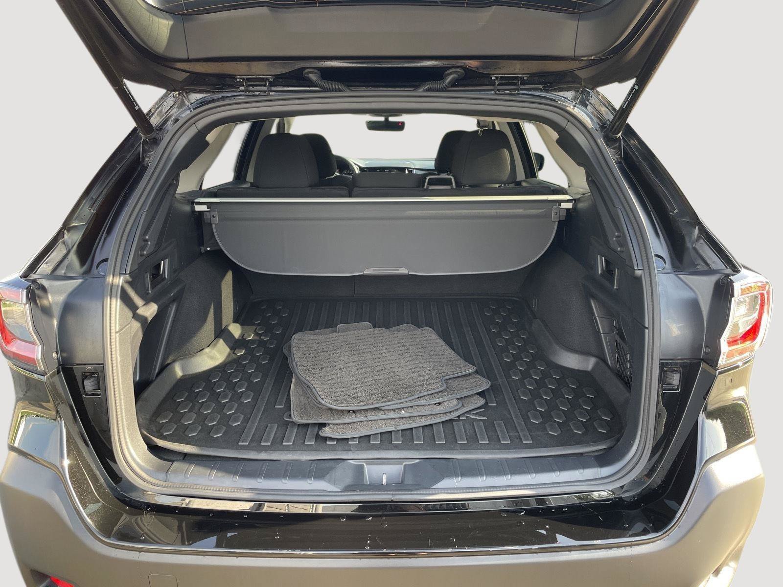 Certified 2024 Subaru Outback Premium AWD/4WD image 6