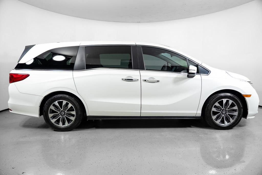 Used 2021 Honda Odyssey EX-L image 3