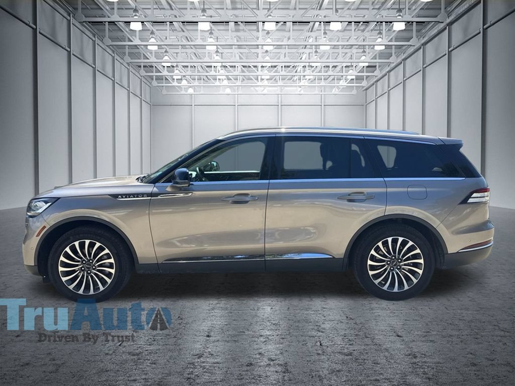 Used 2021 Lincoln Aviator Reserve w/ Equipment Group 201A AWD/4WD image 4