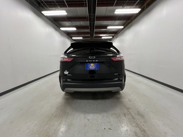 Used 2023 Ford Edge SEL image 7