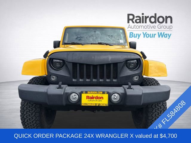 Used 2015 Jeep Wrangler Unlimited Sahara AWD/4WD image 2
