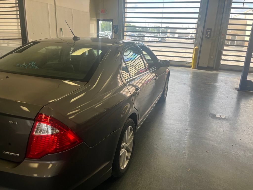 Used 2012 Ford Fusion SEL FWD image 10