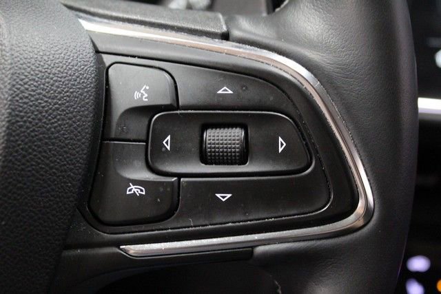 Used 2023 Buick Envision Preferred AWD/4WD image 23