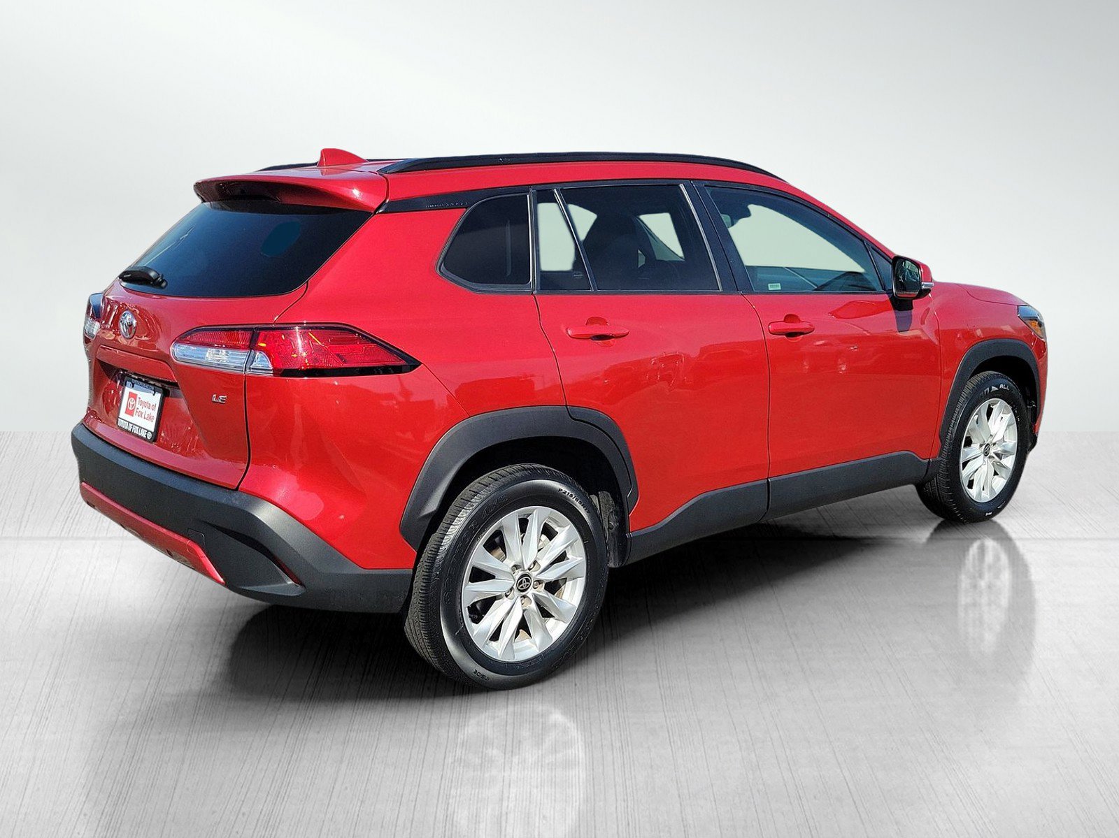 Used 2022 Toyota Corolla Cross LE FWD image 4