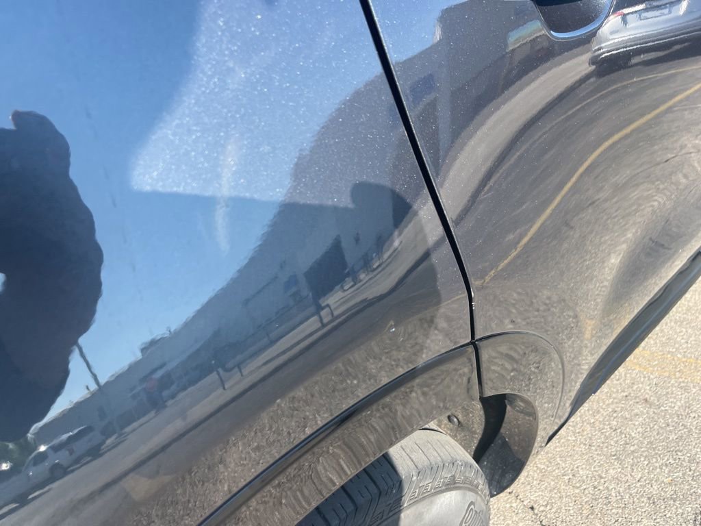 Used 2023 Kia Sorento S w/ Panoramic Sunroof Package image 14