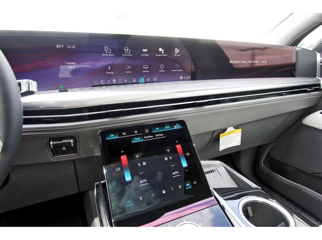 New 2026 Cadillac Escalade IQ Luxury 1 image 16