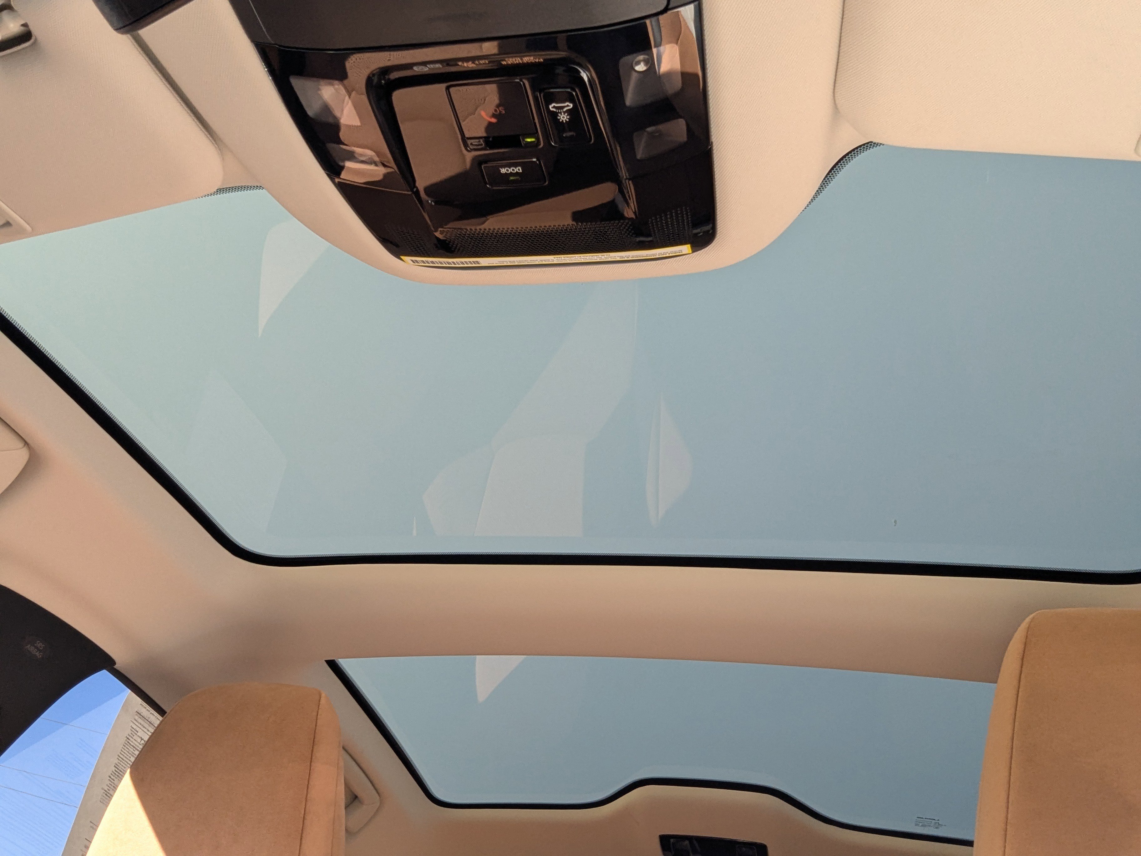 Used 2023 Lexus RZ 450e Premium w/ Accessory Package (Z1) image 11