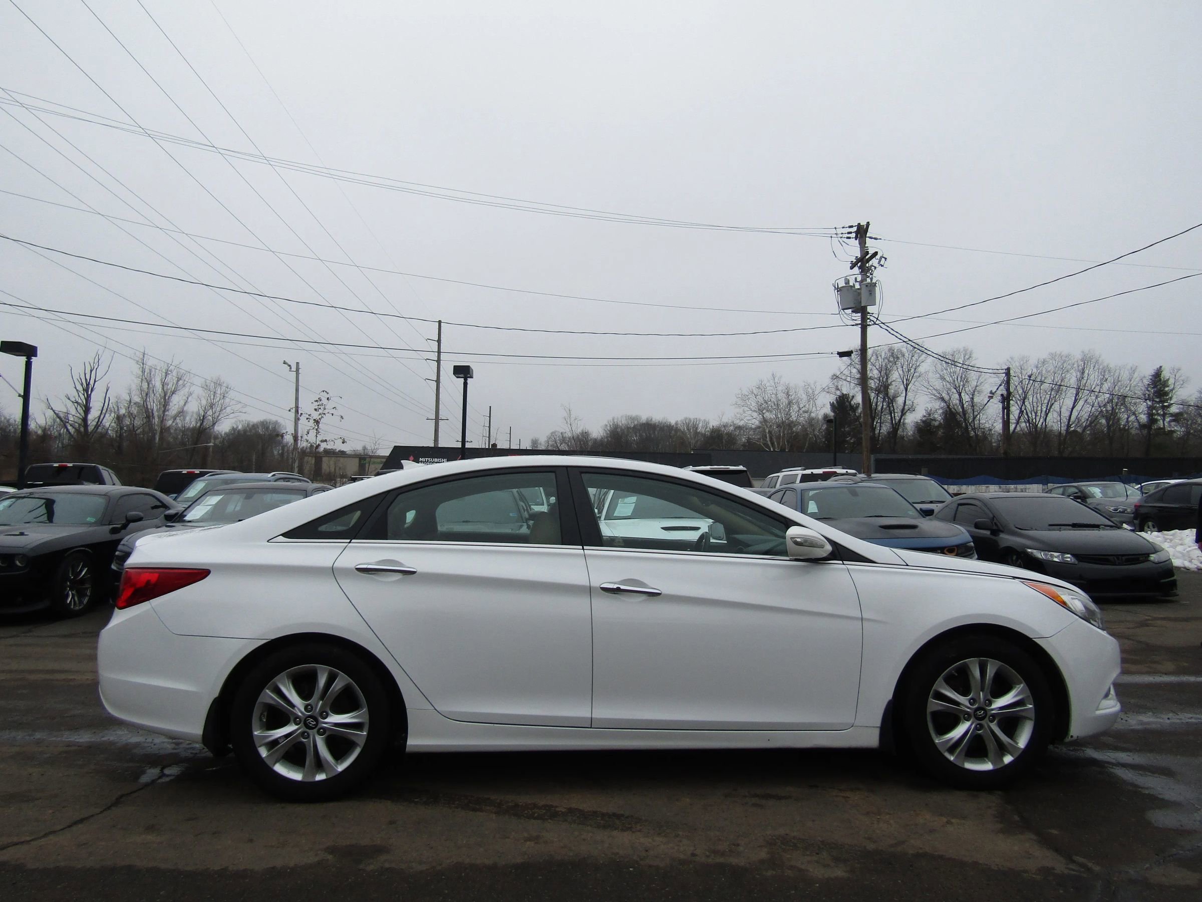 Used 2013 Hyundai Sonata Limited image 8