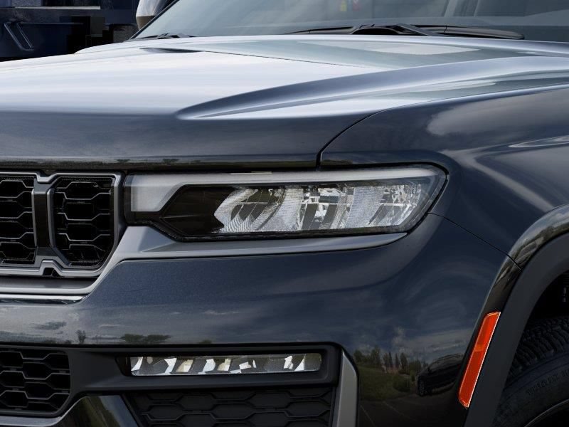 New 2026 Jeep Grand Cherokee L Limited w/ Limited Altitude Package RWD image 10