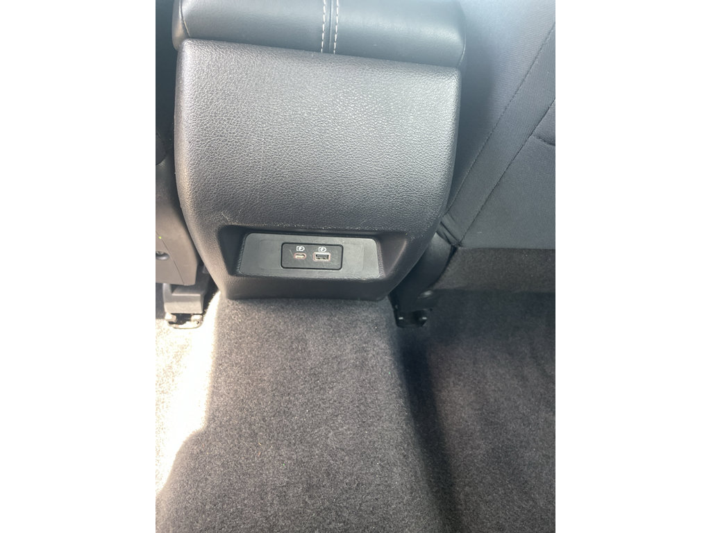 Used 2025 Nissan Altima 2.5 SV FWD image 11